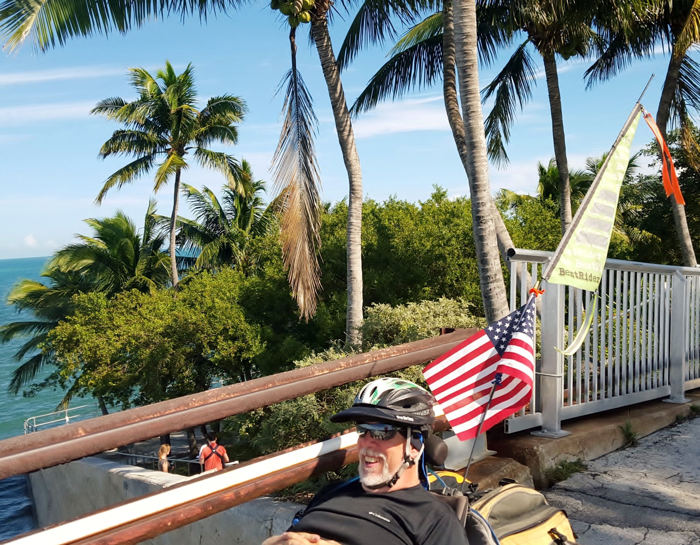 Mike takes a break to prepare himself to cross the Seven Mile Bridge