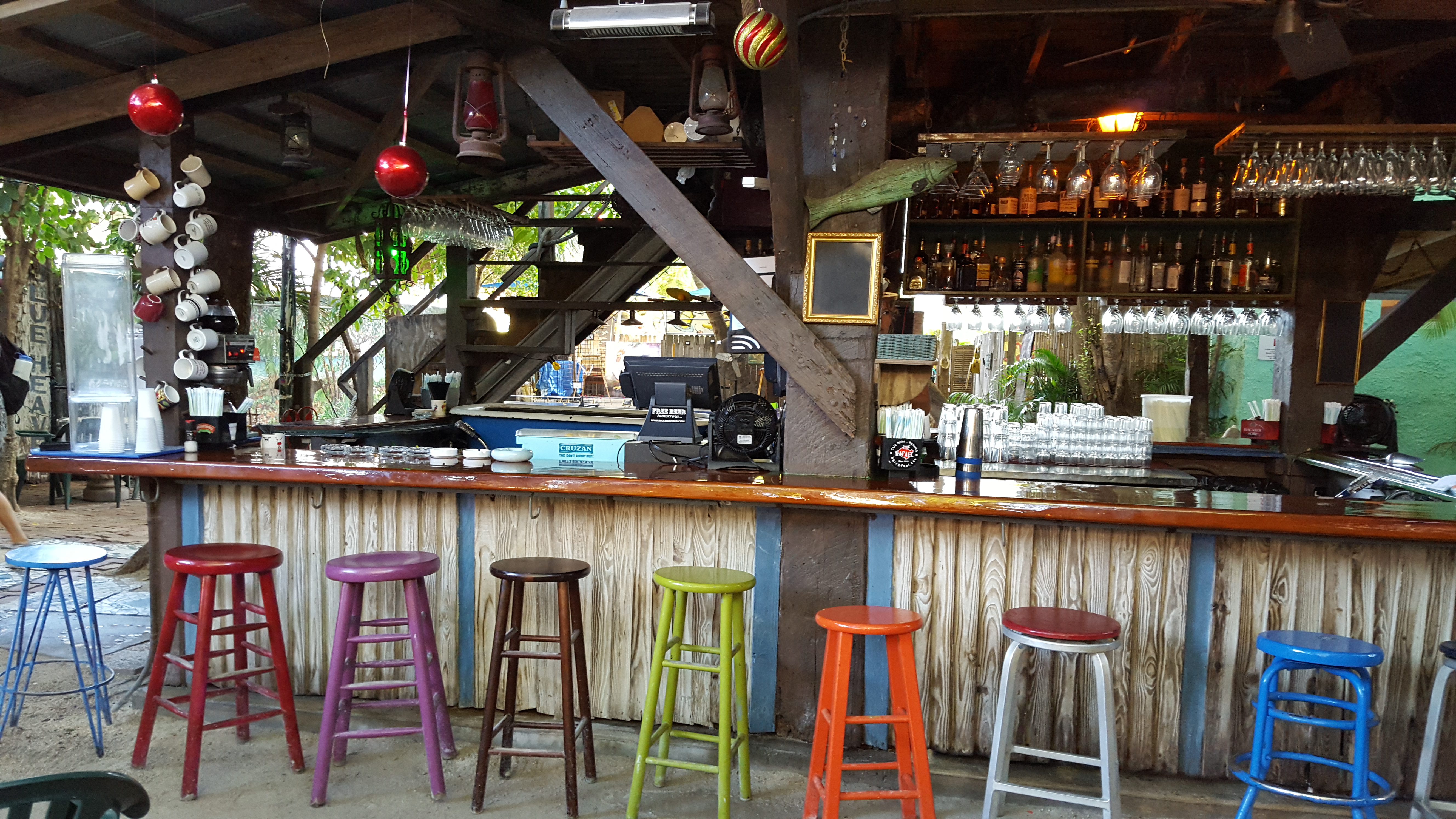 The bar looks like a nice place to hang out. It was too early to test their mojito making prowess.
